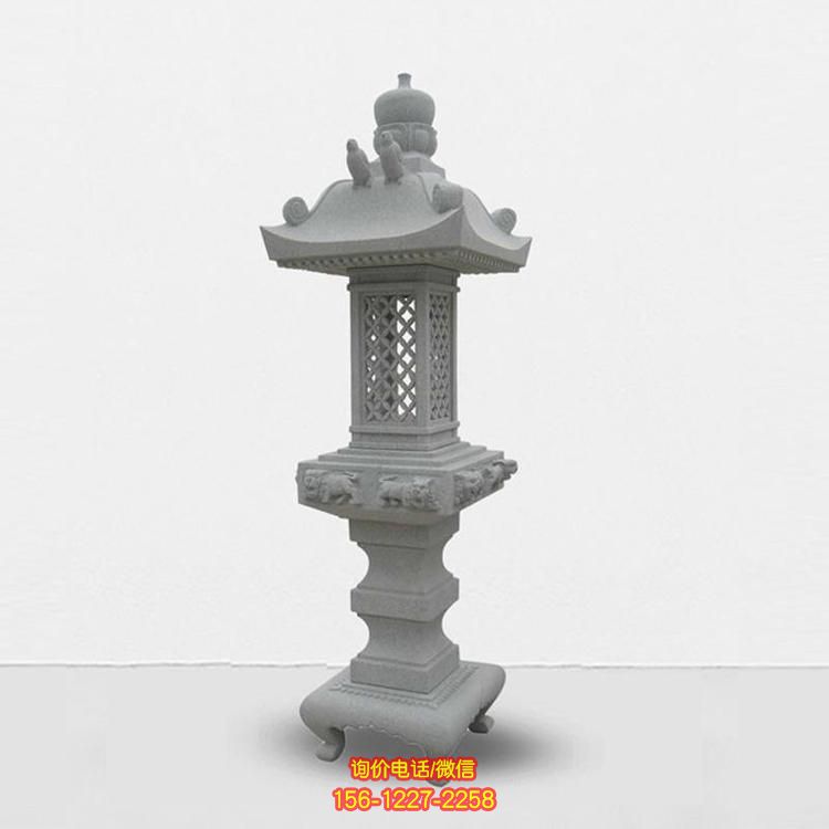 大理石鏤空燈籠雕塑，精美絕倫