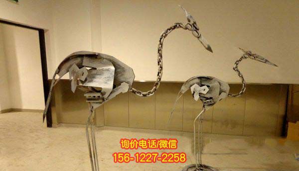 不銹鋼抽象雕塑，室內裝飾的精彩之作