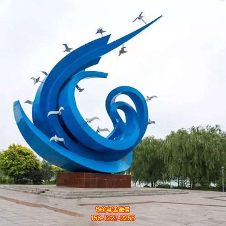 不銹鋼抽象雕塑，為酒店廣場(chǎng)景觀增添精彩