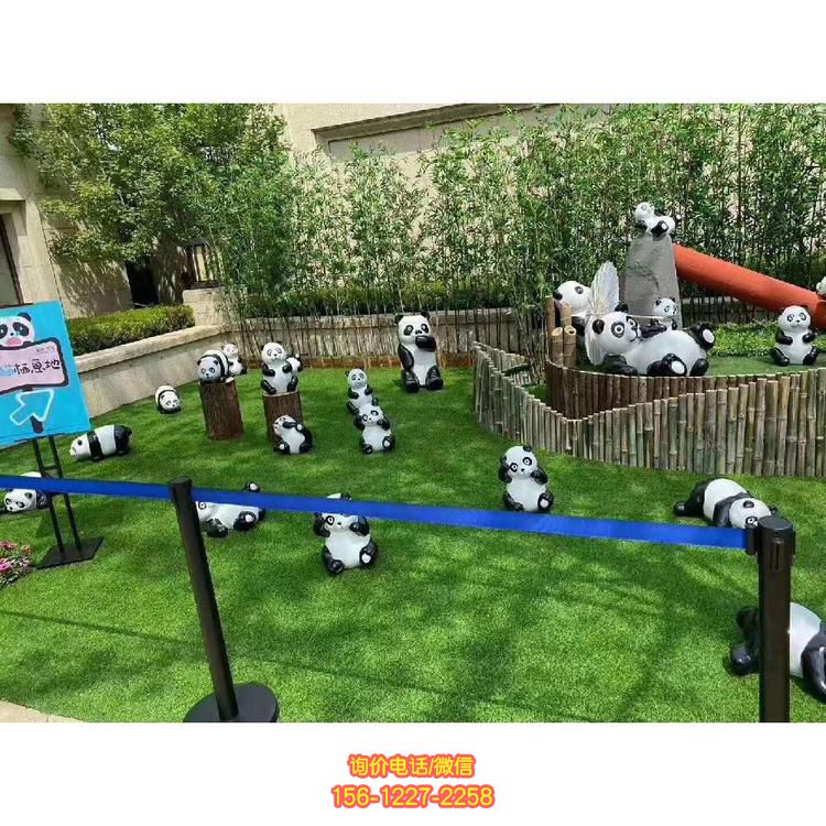 熊貓主題樂園玻璃鋼卡通國(guó)寶熊貓雕塑