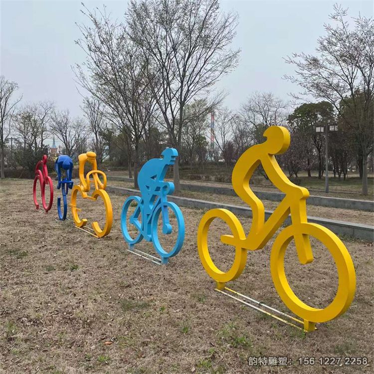 騎車(chē)雕塑27