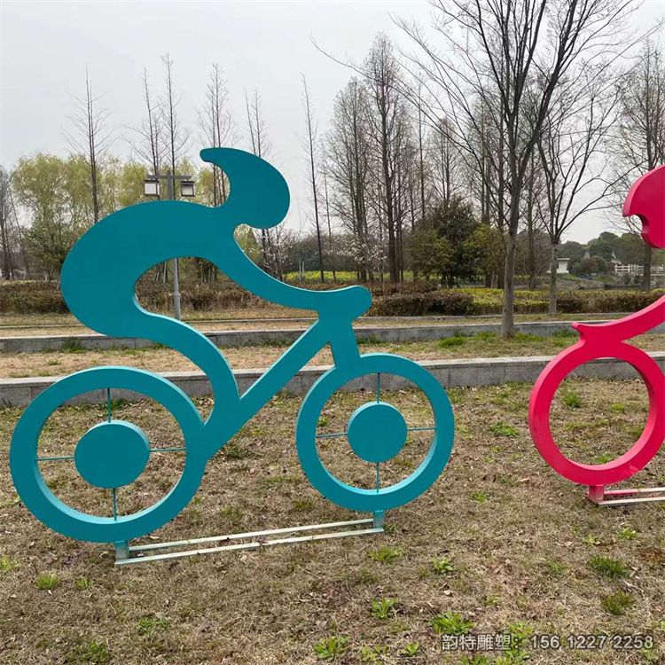 騎車(chē)雕塑25